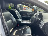 USED 2015 15 JAGUAR XF 2.2 D PORTFOLIO SPORTBRAKE 5d 200 BHP 