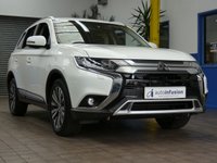 USED 2020 70 MITSUBISHI OUTLANDER 2.0 EXCEED 5d 148 BHP 7 SEATS SAT NAV LEATHER CAMERA 1 OWNER MITSUBISHI WARRANTY TILL NOV 2025