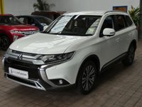 USED 2020 70 MITSUBISHI OUTLANDER 2.0 EXCEED 5d 148 BHP 7 SEATS SAT NAV LEATHER CAMERA 1 OWNER MITSUBISHI WARRANTY TILL NOV 2025