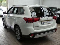 USED 2020 70 MITSUBISHI OUTLANDER 2.0 EXCEED 5d 148 BHP 7 SEATS SAT NAV LEATHER CAMERA 1 OWNER MITSUBISHI WARRANTY TILL NOV 2025