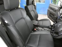 USED 2020 70 MITSUBISHI OUTLANDER 2.0 EXCEED 5d 148 BHP 7 SEATS SAT NAV LEATHER CAMERA 1 OWNER MITSUBISHI WARRANTY TILL NOV 2025