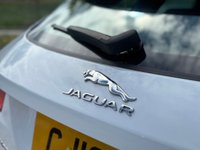 USED 2019 19 JAGUAR F-PACE 2.0 R-SPORT AWD 5d 177 BHP 