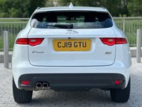 USED 2019 19 JAGUAR F-PACE 2.0 R-SPORT AWD 5d 177 BHP 