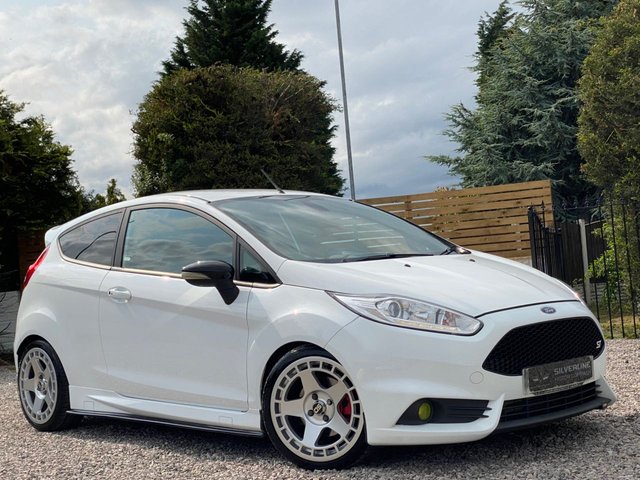 2016 16 Ford Fiesta 1.6 ST-3 3d 180 BHP