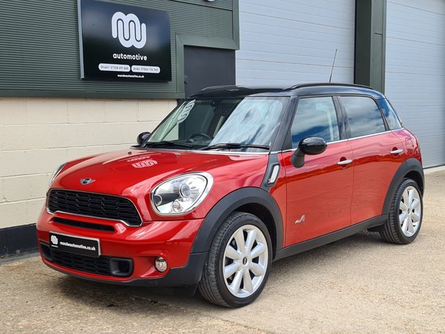 View our MINI COUNTRYMAN