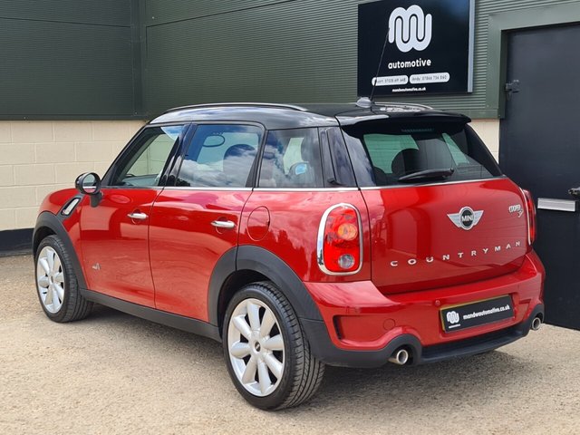 View our MINI COUNTRYMAN