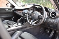 USED 2020 70 ALFA ROMEO GIULIA 2.0 TB VELOCE 4d 277 BHP 19" ALLOYS / FRONT END PPF