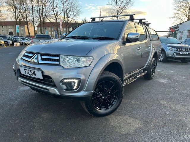 View our Mitsubishi L200 2.5 DI-D 4X4 BARBARIAN BLACK LB DCB 175 BHP