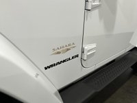 USED 2011 11 JEEP WRANGLER 2.8 SAHARA CRD 2d 197 BHP Striking High Gloss  White Ready for summer Jeep Sahara FREE UK DELIVERY