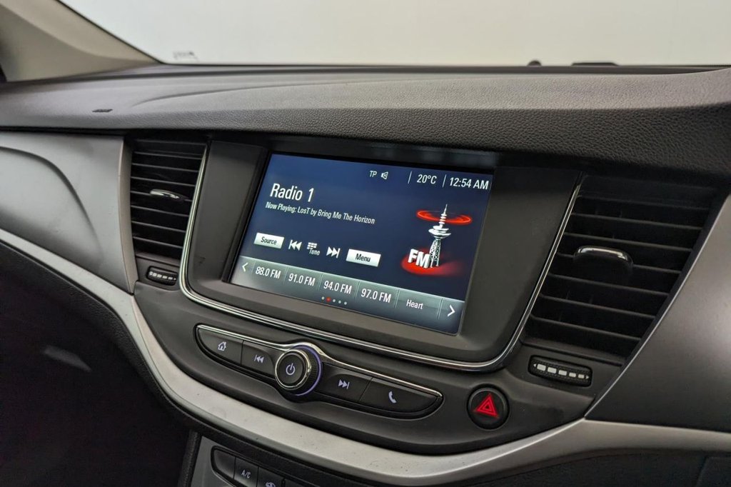 USED 2019 19 VAUXHALL ASTRA 1.0 DESIGN ECOTEC S/S 5d  