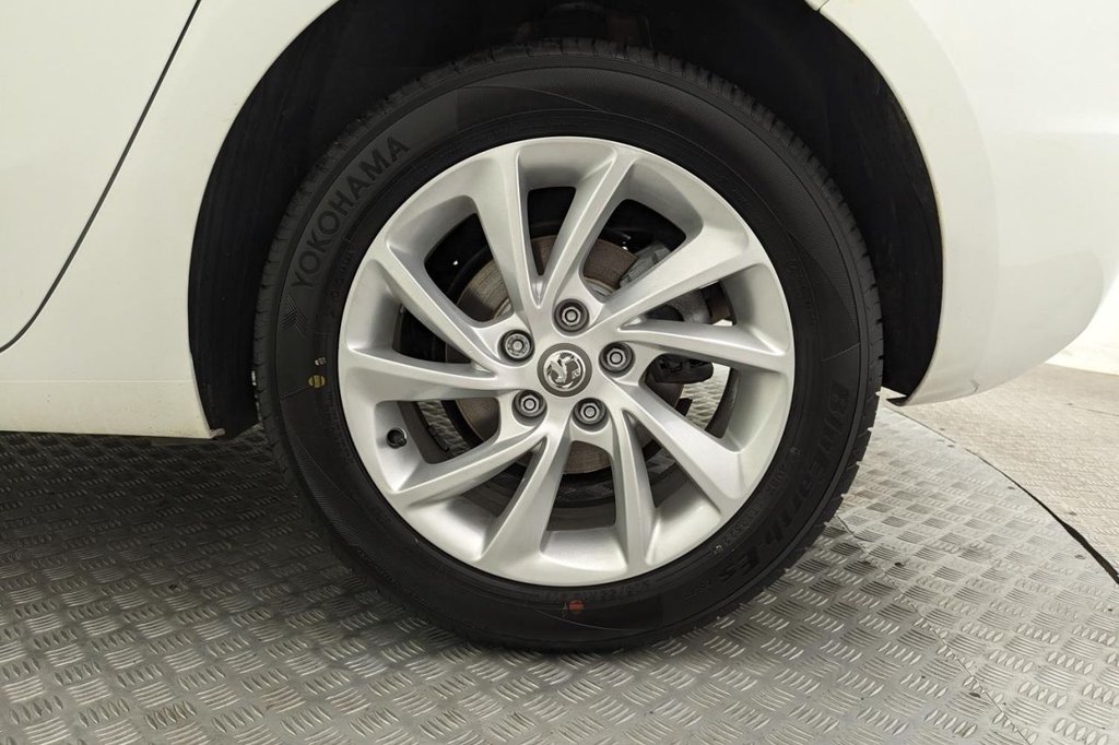USED 2019 19 VAUXHALL ASTRA 1.0 DESIGN ECOTEC S/S 5d  