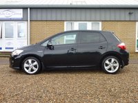 USED 2011 60 TOYOTA AURIS 1.8 T SPIRIT 5d 99 BHP www.suffolkcarcentre.co.uk - Located at Ilketshall