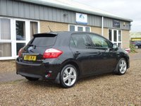 USED 2011 60 TOYOTA AURIS 1.8 T SPIRIT 5d 99 BHP www.suffolkcarcentre.co.uk - Located at Ilketshall