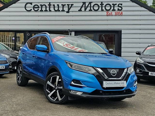 2017 17 Nissan Qashqai 1.5 dCi TEKNA (Smart Vision) 5dr - GLASS ROOF