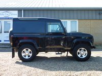 USED 2009 59 LAND ROVER DEFENDER 2.4 90 COUNTY HARD TOP 2d 90BHP www.suffolkcarcentre.co.uk - Located at Ilketshall