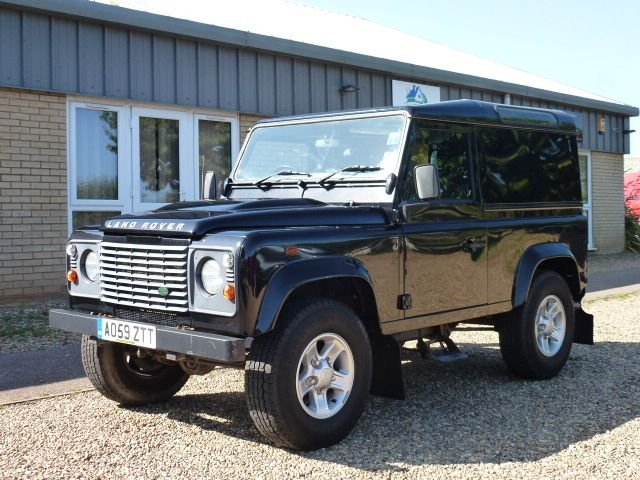 2009 59 Land Rover Defender 2.4 90 COUNTY HARD TOP 2d 90BHP