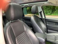 USED 2015 15 LAND ROVER DISCOVERY SPORT 2.2 SD4 HSE LUXURY 5d 190 BHP HUGE SPEC - 2015 LANDROVER DISCOVERY SPORT SD4 2.2 HSE LUXURY - 7 SEATER - DIESEL - AUTOMATIC - PANORAMIC GLASS ROOF - PREMIUM LEATHER - SATELLITE NAVIGATION - FULL J/L/R MAIN DEALER SERVICE HISTORY - 1 FORMER KEEPER