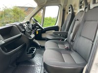 USED 2018 68 PEUGEOT BOXER 2.0 BLUE HDI 435 L4H2 PROFESSIONAL [ GLASS FRAIL RACK ] P/V 130 BHP Direct to us from lease company