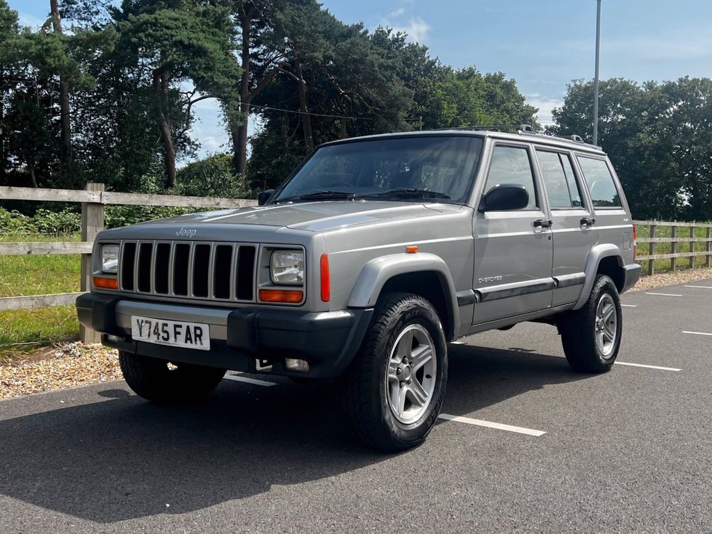 USED 2001 Y JEEP CHEROKEE 60TH ANNIVERSARY XJ // 2.5TD // 5d // 114 BHP // px swap 