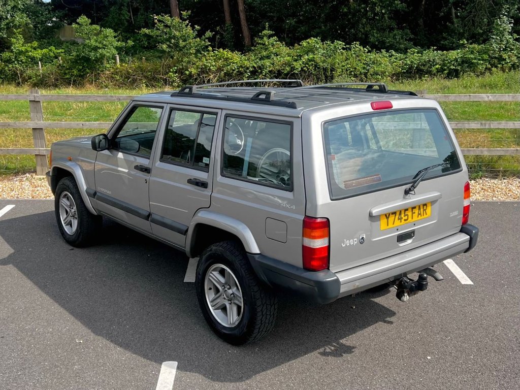 USED 2001 Y JEEP CHEROKEE 60TH ANNIVERSARY XJ // 2.5TD // 5d // 114 BHP // px swap 