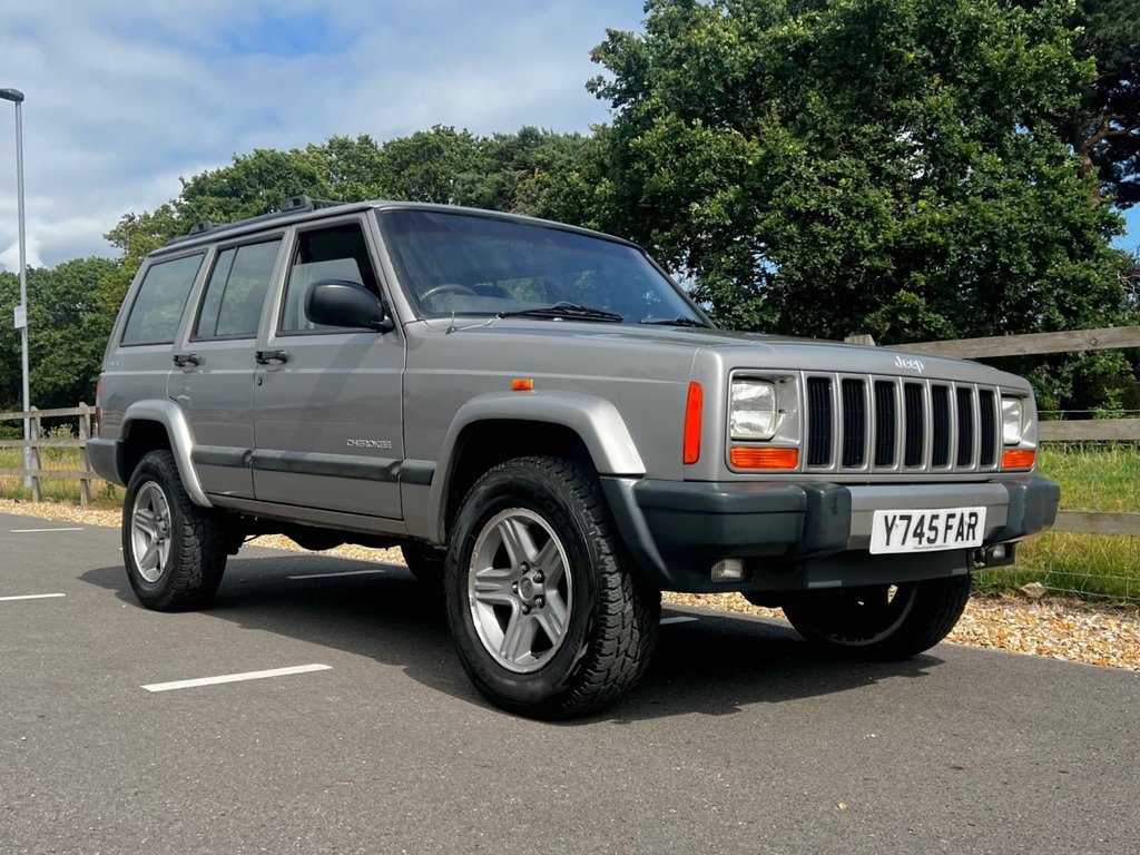 USED 2001 Y JEEP CHEROKEE 60TH ANNIVERSARY XJ // 2.5TD // 5d // 114 BHP // px swap 