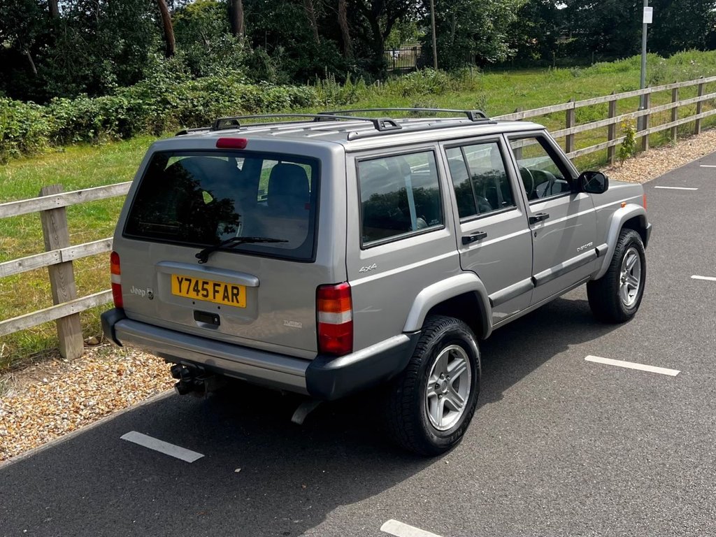 USED 2001 Y JEEP CHEROKEE 60TH ANNIVERSARY XJ // 2.5TD // 5d // 114 BHP // px swap 