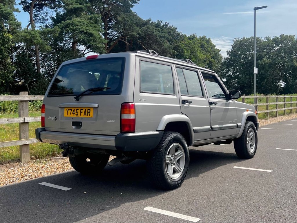 USED 2001 Y JEEP CHEROKEE 60TH ANNIVERSARY XJ // 2.5TD // 5d // 114 BHP // px swap 