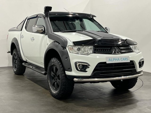 2015 15 Mitsubishi L200 2.5 DI-D 4X4 BARBARIAN BLACK LB DCB 175 BHP