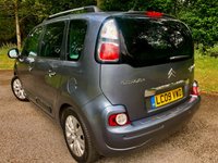 USED 2009 09 CITROEN C3 PICASSO 1.6 EXCLUSIVE 5d 120 BHP 1 FAMILY OWNED WITH ONLY 39,800 MILES//ULEZ COMPLIANT//X8 DEALER SERVICES//REAR PARK SENSORS//ELECTRIC FOLD MIRRORS//STUNNING CONDITION THROUGHOUT WITH EXCEPTIONAL SERVICE RECORD 120 BHP 1 FAMILY OWNED WITH ONLY 39,800 MILES//ULEZ COMPLIANT//X8 DEALER SERVICES//REAR PARK SENSORS//ELECTRIC FOLD MIRRORS//STUNNING CONDITION THROUGHOUT WITH EXCEPTIONAL SERVICE RECORD