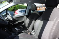 USED 2019 19 PEUGEOT 208 1.2 S/S TECH EDITION 5d 82 BHP Satellite Navigation, Panoramic glass roof, rear parking camera, Ft & Rr parking sensors, full service history, Bluetooth, USB, DAB