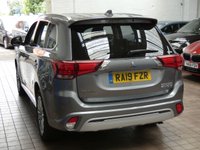 USED 2019 19 MITSUBISHI OUTLANDER 2.4 PHEV JURO 5d 207 BHP APP SAT NAV REAR CAMERA VAT Q