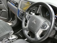 USED 2019 19 MITSUBISHI OUTLANDER 2.4 PHEV JURO 5d 207 BHP APP SAT NAV REAR CAMERA VAT Q