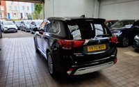 USED 2020 70 MITSUBISHI OUTLANDER 2.4 PHEV DESIGN 5d 222 BHP APP BASED SAT NAV REAR CAMERA VAT Q 1 OWNER MITSUBISHI WARRANTY TILL SEPT 2025