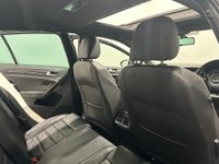 USED 2016 16 VOLKSWAGEN GOLF 2.0 R DSG 5d 298 BHP Sensational 2.0 R DSG 298 BHP 11 VW Dealer Service stamps , invoices , Ceramic Paint protection, Striking Deep Pearl Black