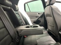 USED 2016 16 VOLKSWAGEN GOLF 2.0 R DSG 5d 298 BHP Sensational 2.0 R DSG 298 BHP 11 VW Dealer Service stamps , invoices , Ceramic Paint protection, Striking Deep Pearl Black