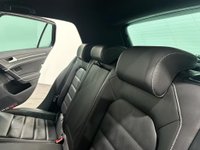 USED 2016 16 VOLKSWAGEN GOLF 2.0 R DSG 5d 298 BHP Sensational 2.0 R DSG 298 BHP 11 VW Dealer Service stamps , invoices , Ceramic Paint protection, Striking Deep Pearl Black
