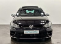 USED 2016 16 VOLKSWAGEN GOLF 2.0 R DSG 5d 298 BHP Sensational 2.0 R DSG 298 BHP 11 VW Dealer Service stamps , invoices , Ceramic Paint protection, Striking Deep Pearl Black