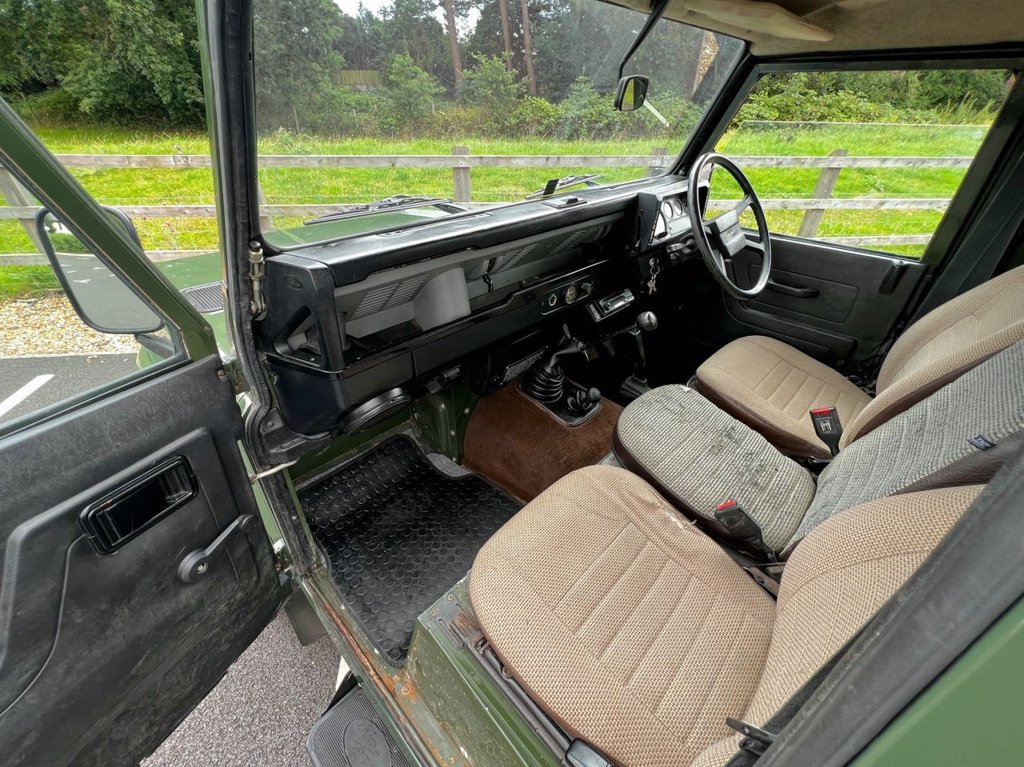 USED 1986 C LAND ROVER DEFENDER 110 3500 V8 // SW // 5d // 4x4 // EXPORT //  px swap  