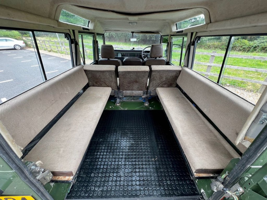USED 1986 C LAND ROVER DEFENDER 110 3500 V8 // SW // 5d // 4x4 // EXPORT //  px swap  