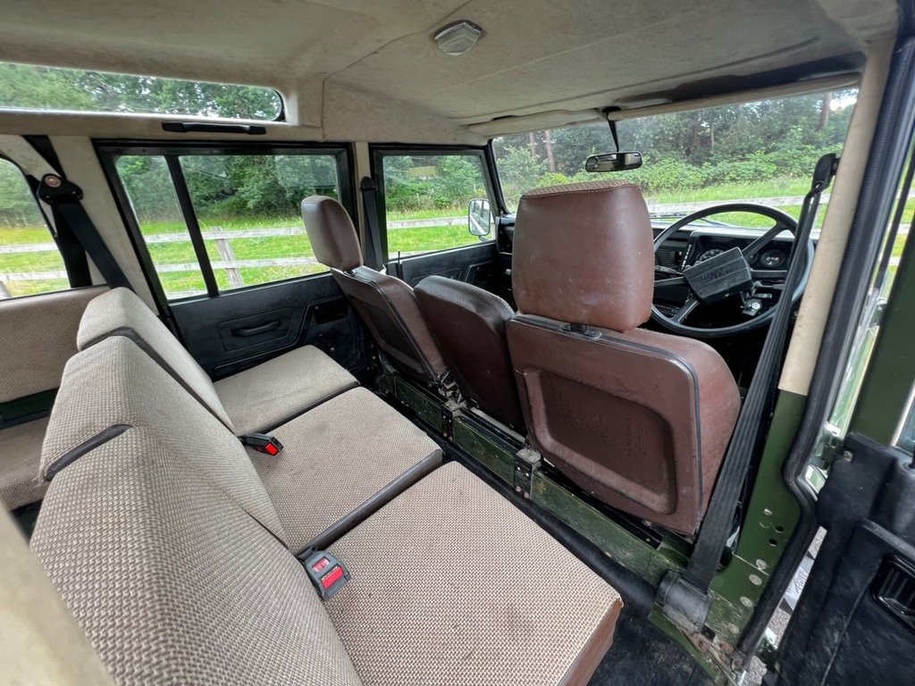 USED 1986 C LAND ROVER DEFENDER 110 3500 V8 // SW // 5d // 4x4 // EXPORT //  px swap  
