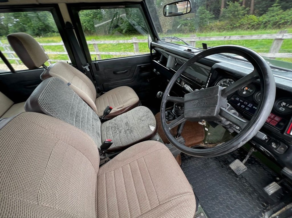 USED 1986 C LAND ROVER DEFENDER 110 3500 V8 // SW // 5d // 4x4 // EXPORT //  px swap  