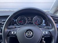 USED 2013 63 VOLKSWAGEN GOLF 1.4 GT TSI ACT BLUEMOTION TECHNOLOGY DSG 5d 138 BHP NAV + SENSORS + BLUETOOTH
