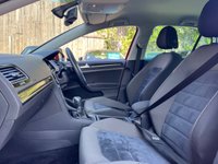 USED 2013 63 VOLKSWAGEN GOLF 1.4 GT TSI ACT BLUEMOTION TECHNOLOGY DSG 5d 138 BHP NAV + SENSORS + BLUETOOTH