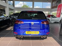 USED 2020 20 VOLKSWAGEN GOLF 2.0 R TSI 4MOTION DSG 5d 296 BHP APPLE CARPLAY / ANDROID AUTO - BLUETOOTH HANDSFREE - SAT NAV - USB PORTS - 18" ALLOY WHEELS - TONTED WINDOWS - DESIRABLE LAPIZ BLUE METALLIC PAINT - ADAPTIVE CRUISE CONTROL - CLIMATE CONTROL -