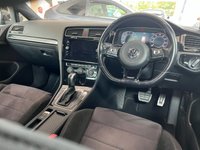 USED 2020 20 VOLKSWAGEN GOLF 2.0 R TSI 4MOTION DSG 5d 296 BHP APPLE CARPLAY / ANDROID AUTO - BLUETOOTH HANDSFREE - SAT NAV - USB PORTS - 18" ALLOY WHEELS - TONTED WINDOWS - DESIRABLE LAPIZ BLUE METALLIC PAINT - ADAPTIVE CRUISE CONTROL - CLIMATE CONTROL -
