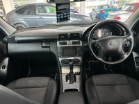 USED 2006 56 MERCEDES-BENZ C-CLASS 2.1 C220 CDI AVANTGARDE SE 5d 148 BHP CLIMATE CONTROL