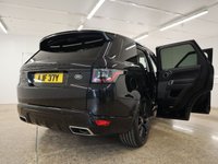 USED 2019 69 LAND ROVER RANGE ROVER SPORT 2.0 HSE 5d 399 BHP GREAT VALUE AS &pound;73,885 IF NEW 1 PREVIOUS OWNER LOW MILES FACTORY EXTRA