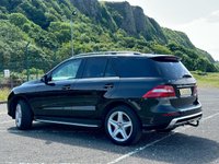 USED 2013 63 MERCEDES-BENZ M-CLASS 3.0 ML350 BLUETEC AMG SPORT 5d 258 BHP 