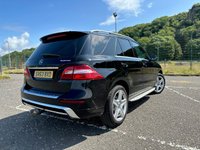 USED 2013 63 MERCEDES-BENZ M-CLASS 3.0 ML350 BLUETEC AMG SPORT 5d 258 BHP 