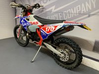 USED 2018 68 GAS GAS EC300 RACING, 6 DAYS EDITION - BUY ONLINE 24 HRS A DAY - FINANCE AVAILABLE - ALL TYPES OF CREDIT ACCEPTED LOW MILEAGE